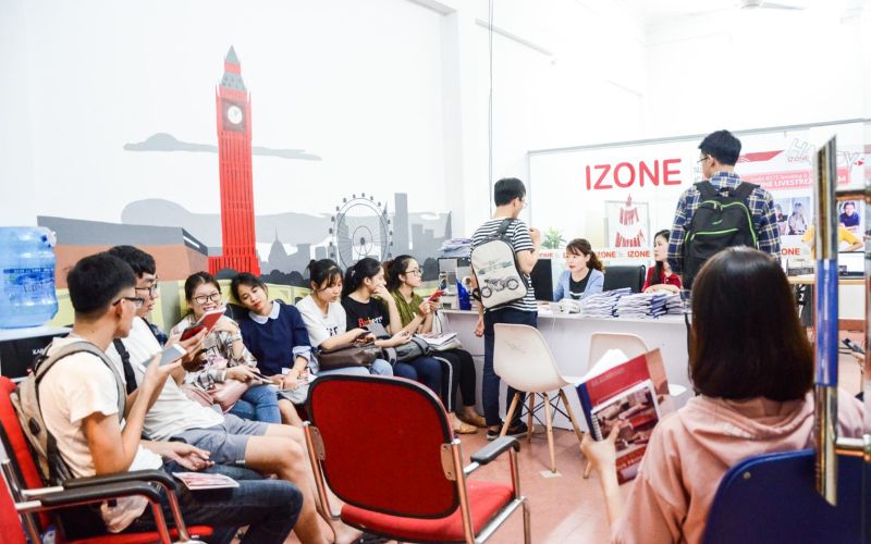 Khóa học IELTS online tại IZONE