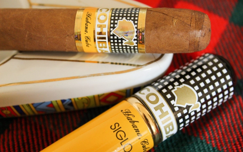 Cách bảo quản Cigar Cohiba Siglo