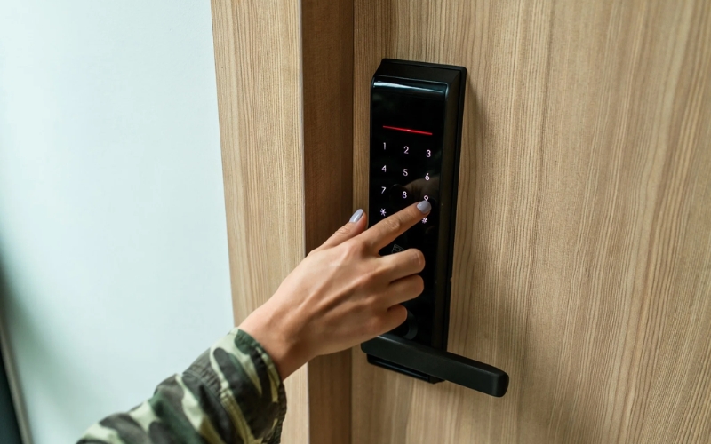 Thêm mật khẩu quản trị