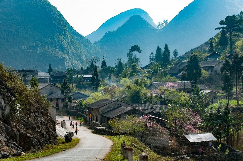 Ghé thăm thị trấn cổ Phó Bảng